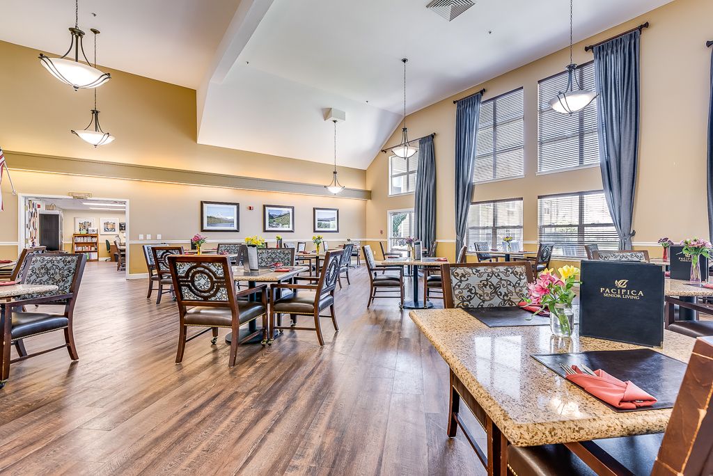 Pacifica Senior Living Klamath Falls 2