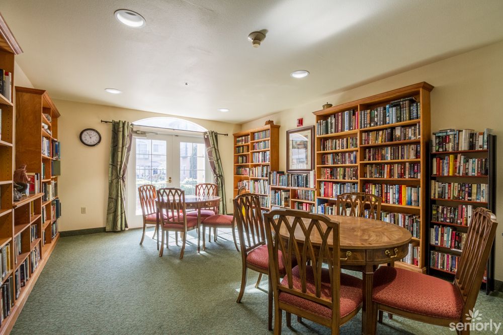 Carlton Senior Living Fremont 3