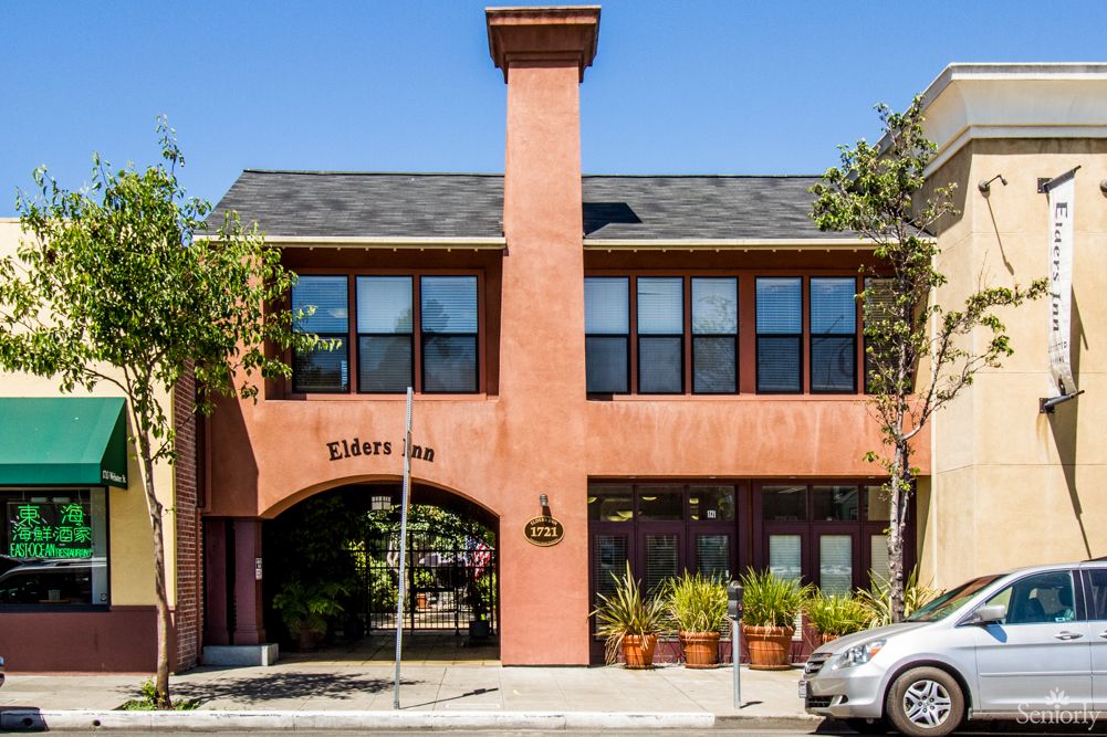 Elders Inn On Webster 2