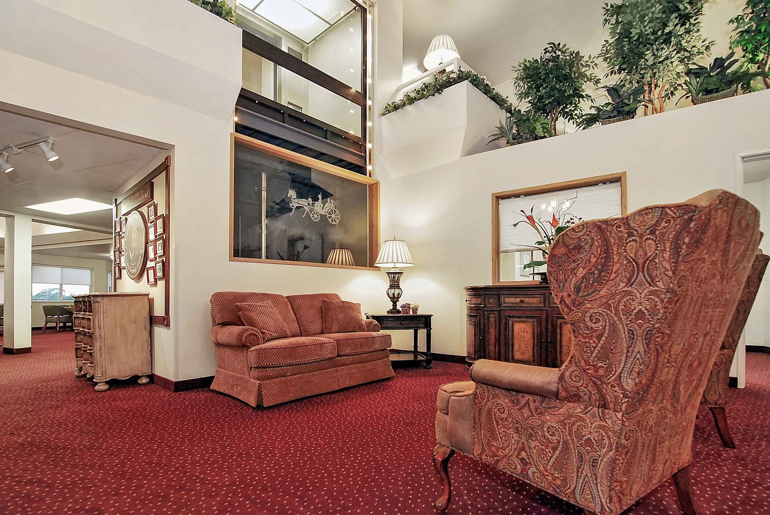 Holiday Andover Place 3