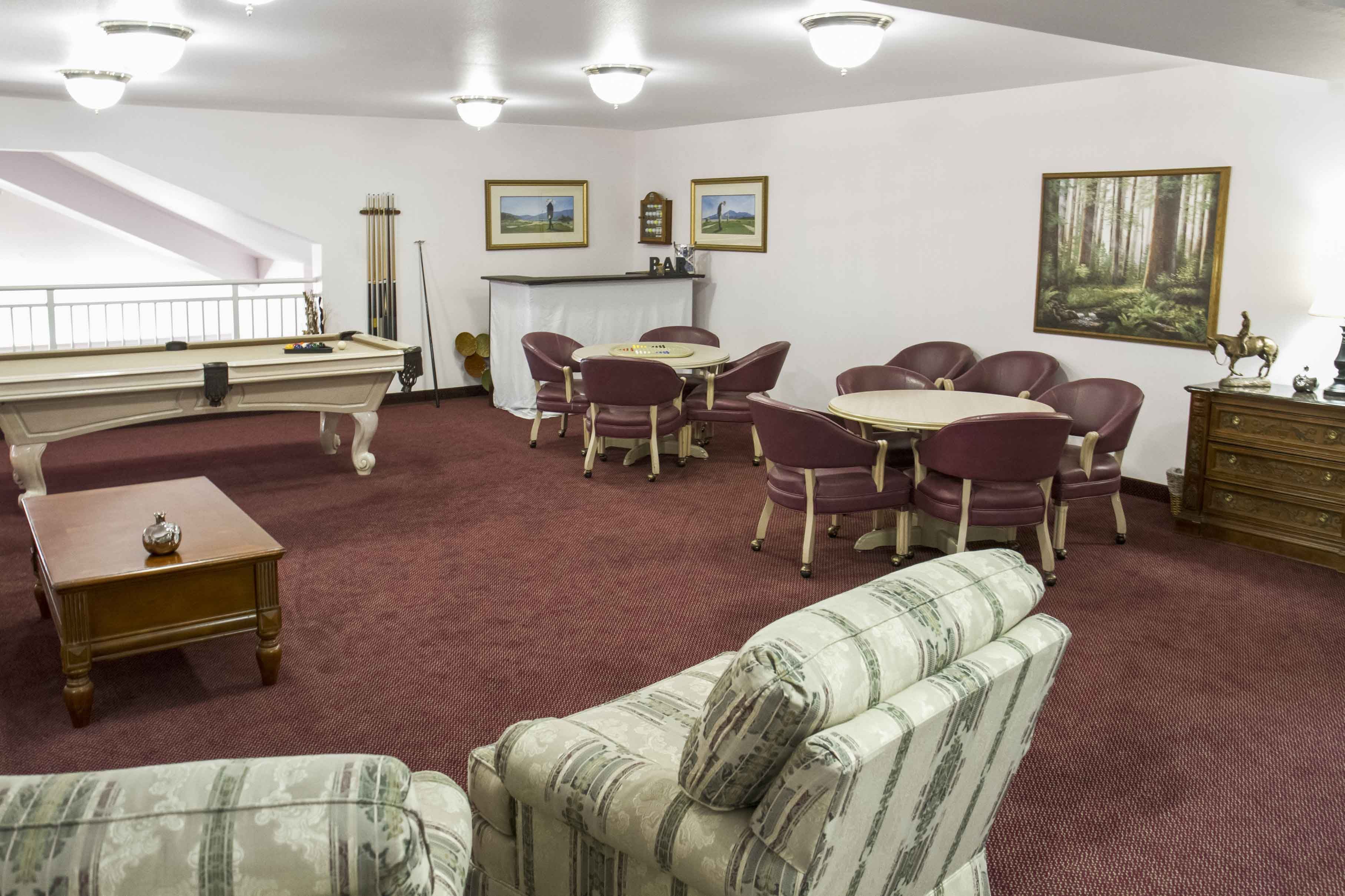 Stoneybrook Lodge Gracious Retirement Living 4