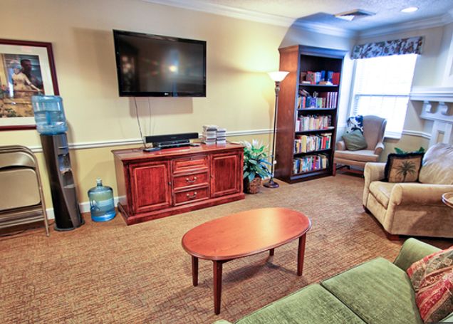 The Pines at Columbia Assisted Living Community 3