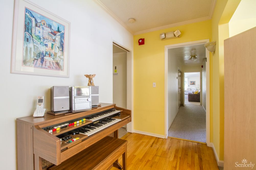 Cottages at the Colony of Valley Glen #2 4