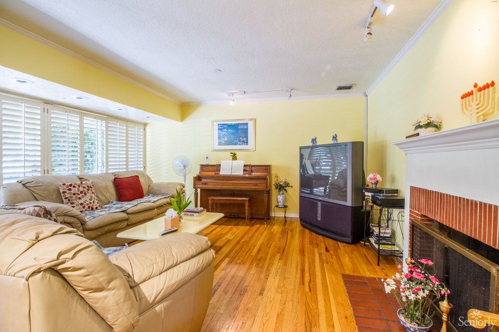 Cottages at the Colony of Valley Glen #2 2