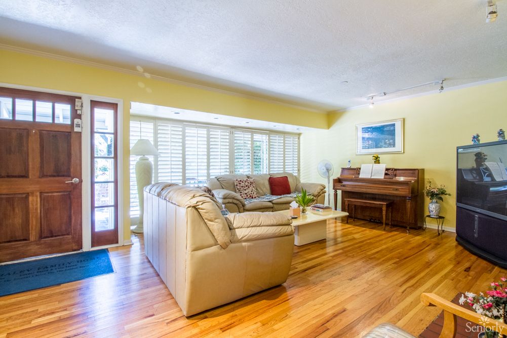 Cottages at the Colony of Valley Glen #2 3