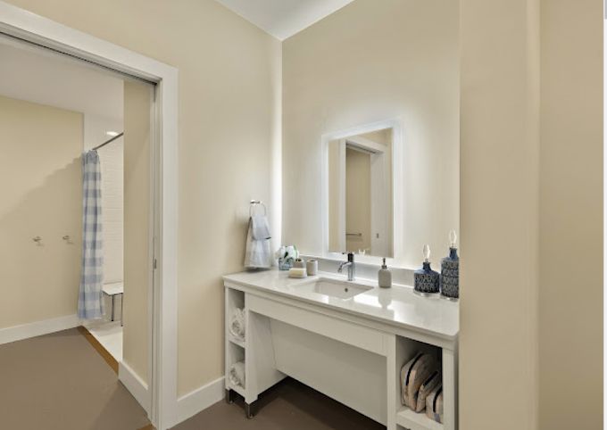 Landmark Lifestyles At Tupelo 4