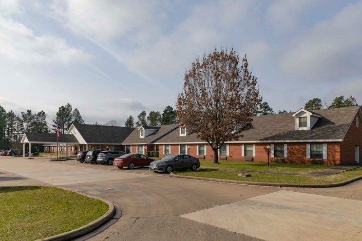 Legend Oaks Healthcare And Rehabilitation Center - Gladewater 4