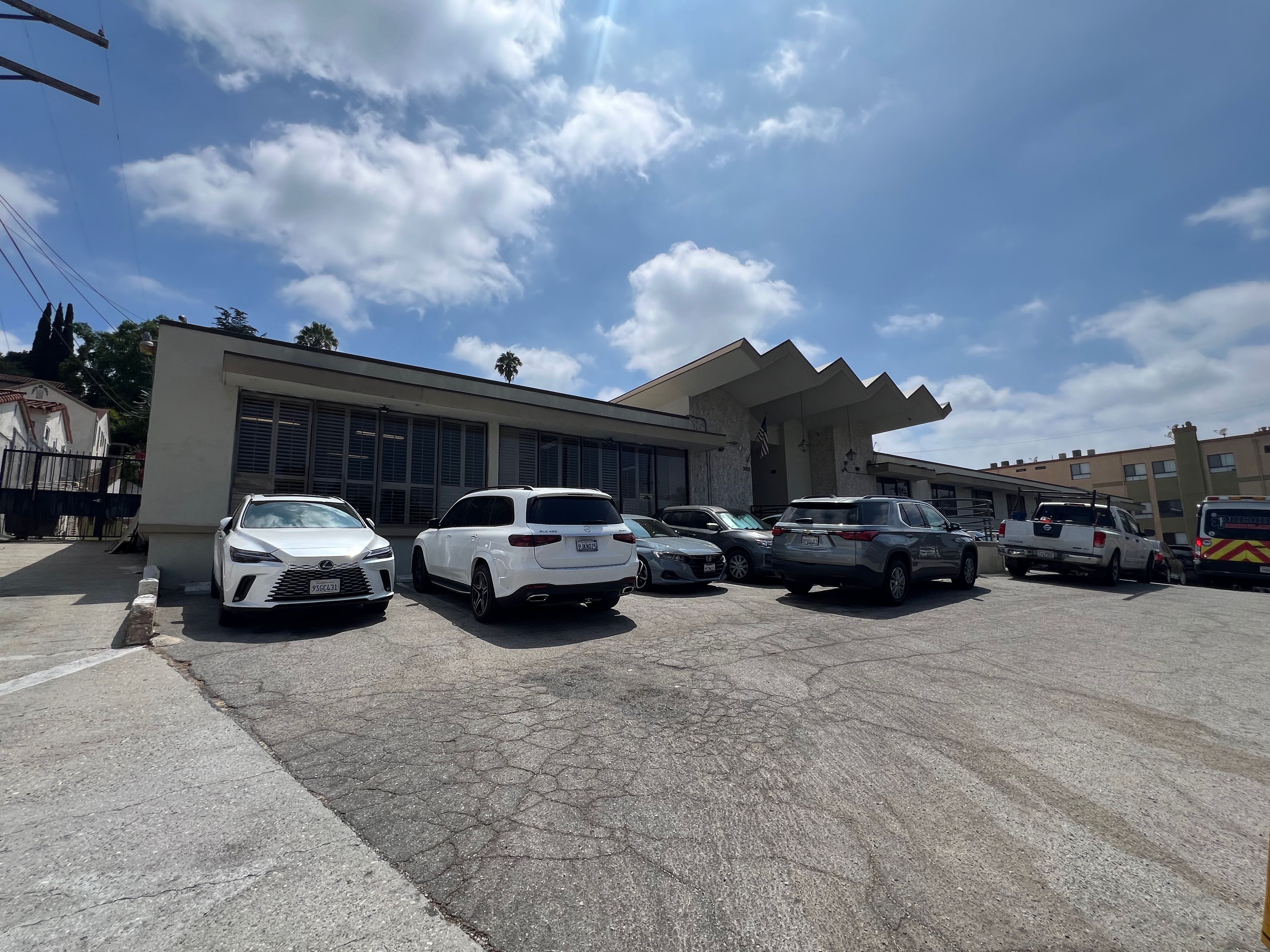 Los Feliz Healthcare & Wellness Centre 4