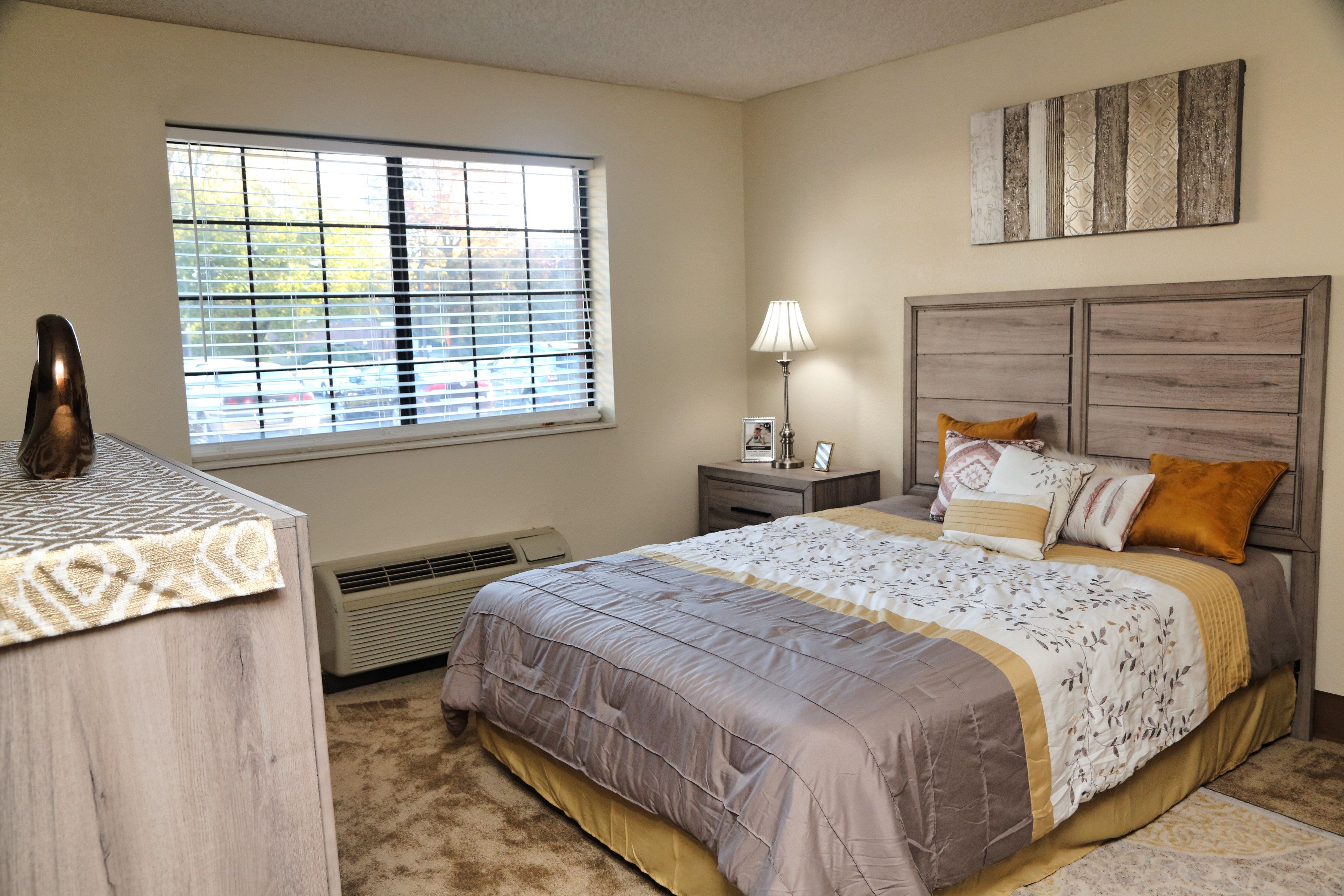 Heritage Oaks 1