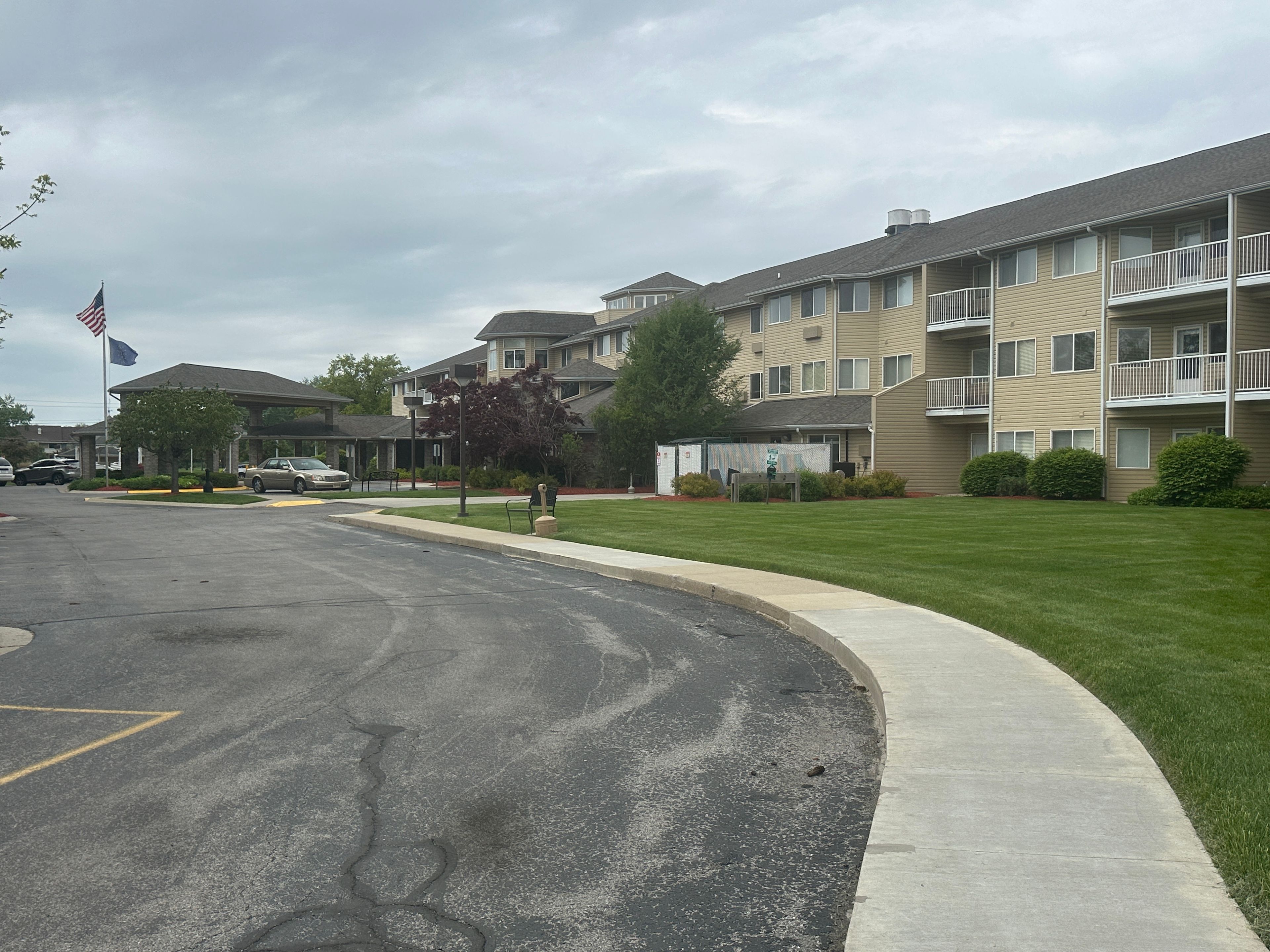 Arbor Glen Independent & Assisted Living Community 3
