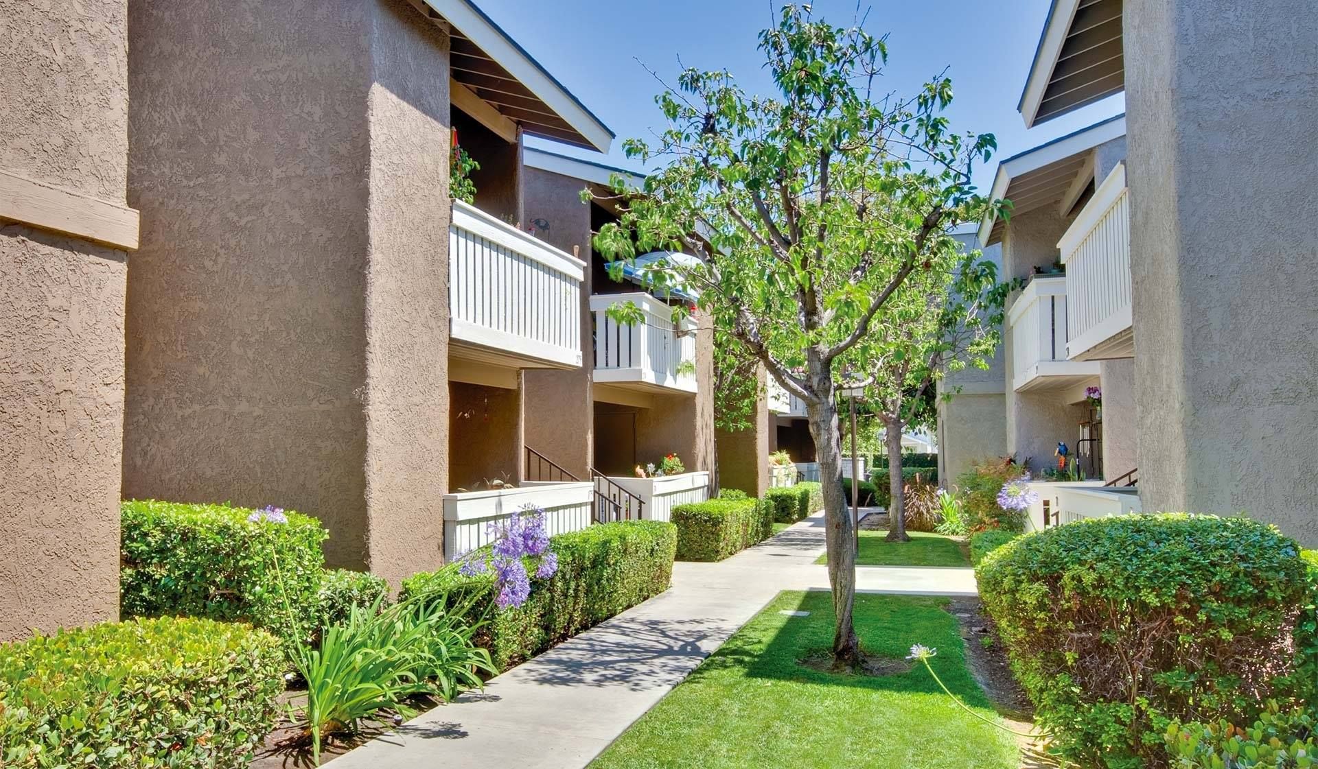 Heritage Village Anaheim For Seniors 1