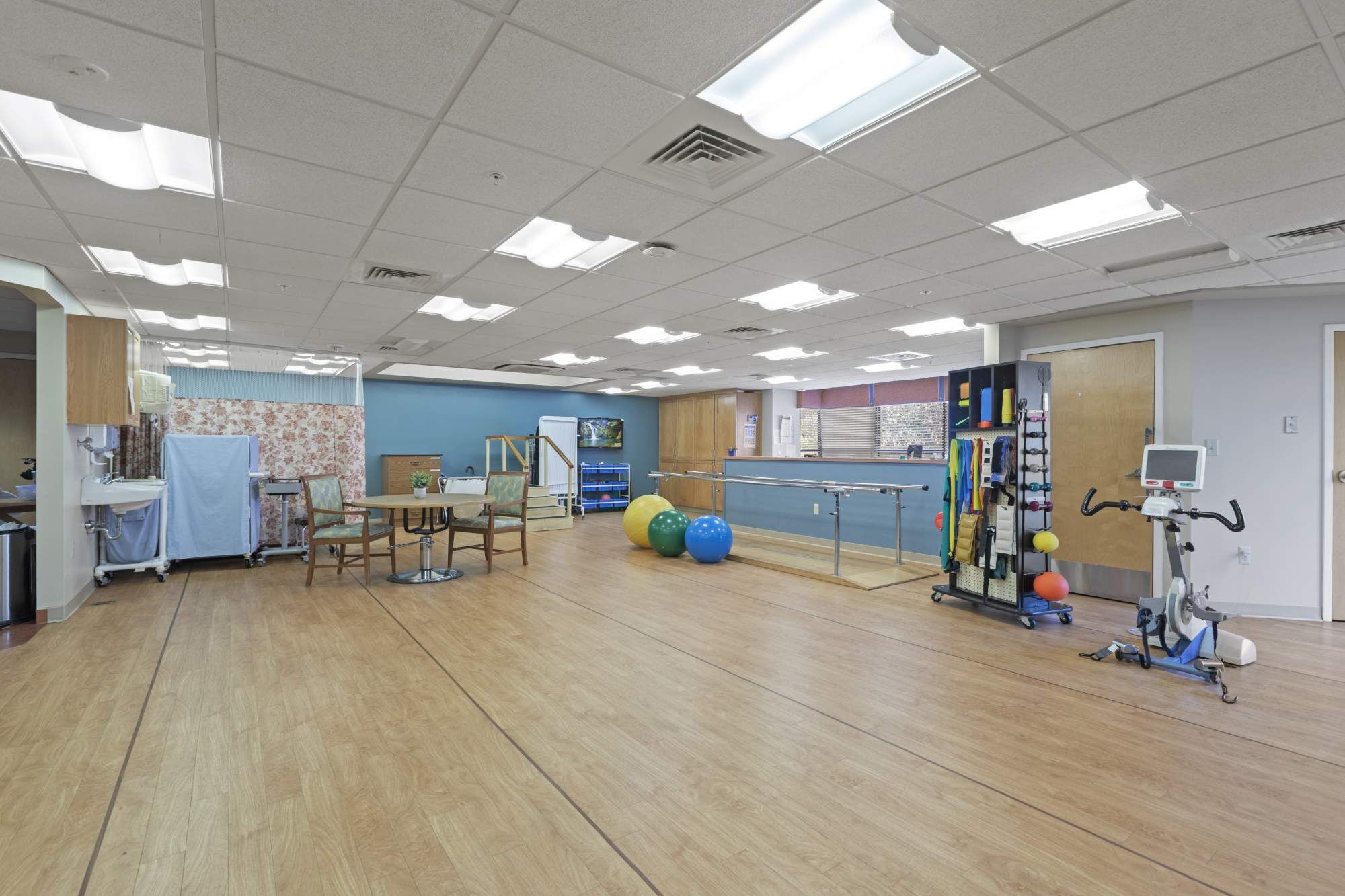 Rosewood Gardens Rehabilitation And Nursing Center 4
