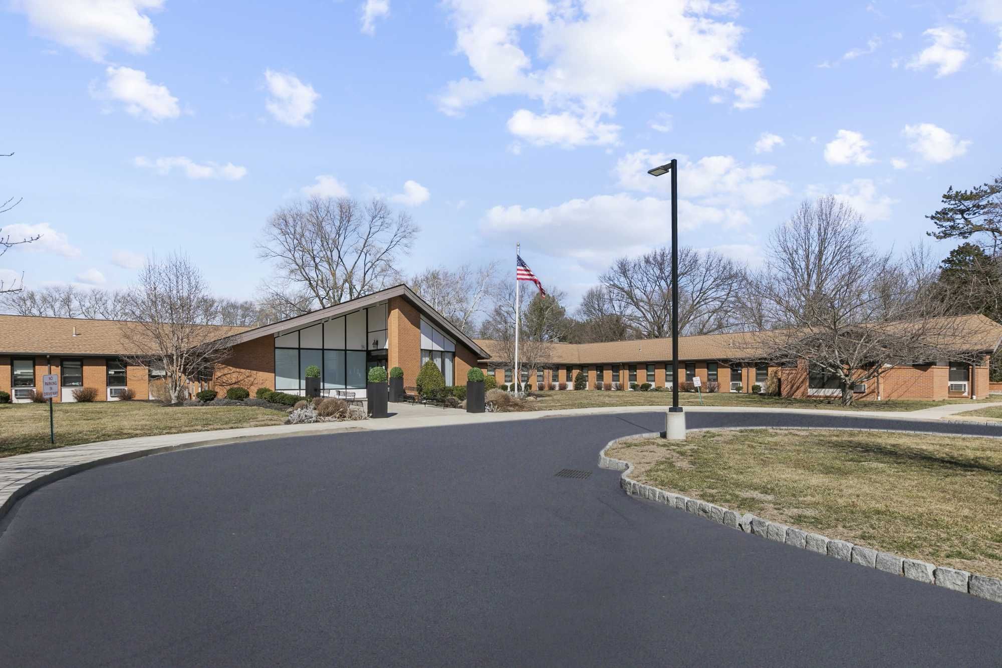 Rosewood Gardens Rehabilitation And Nursing Center 3