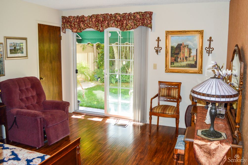Dry Creek Guest Home 2