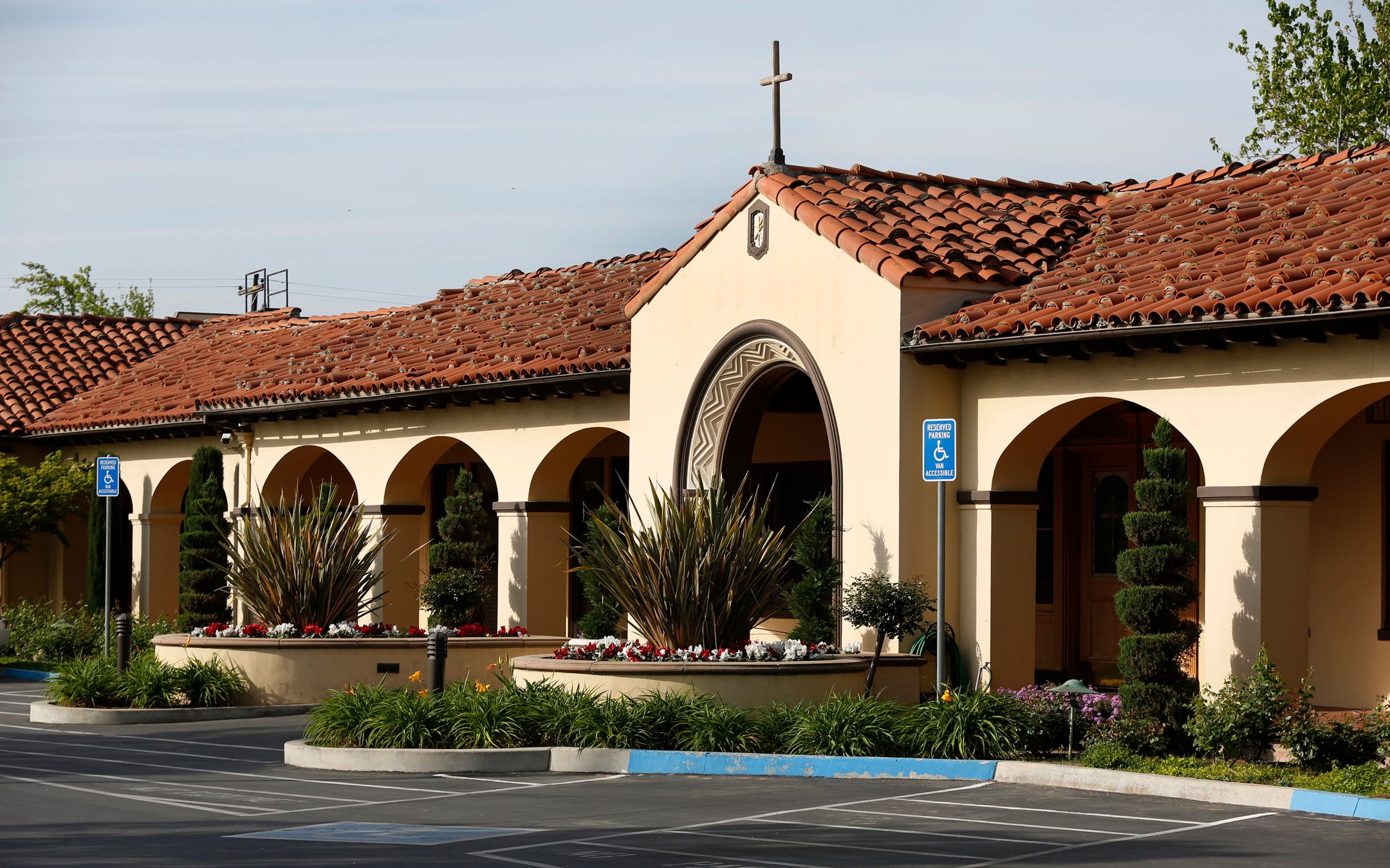 Vintage Gardens Assisted Living Community 4