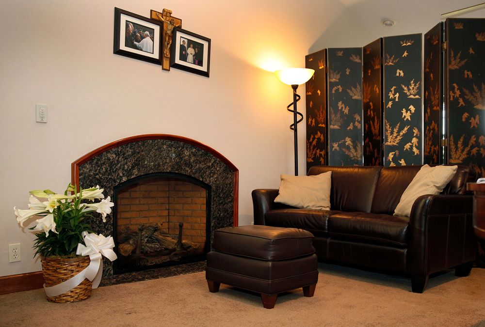 Vintage Gardens Assisted Living Community 1