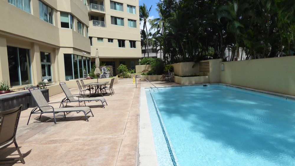 One Kalakaua Senior Living 2