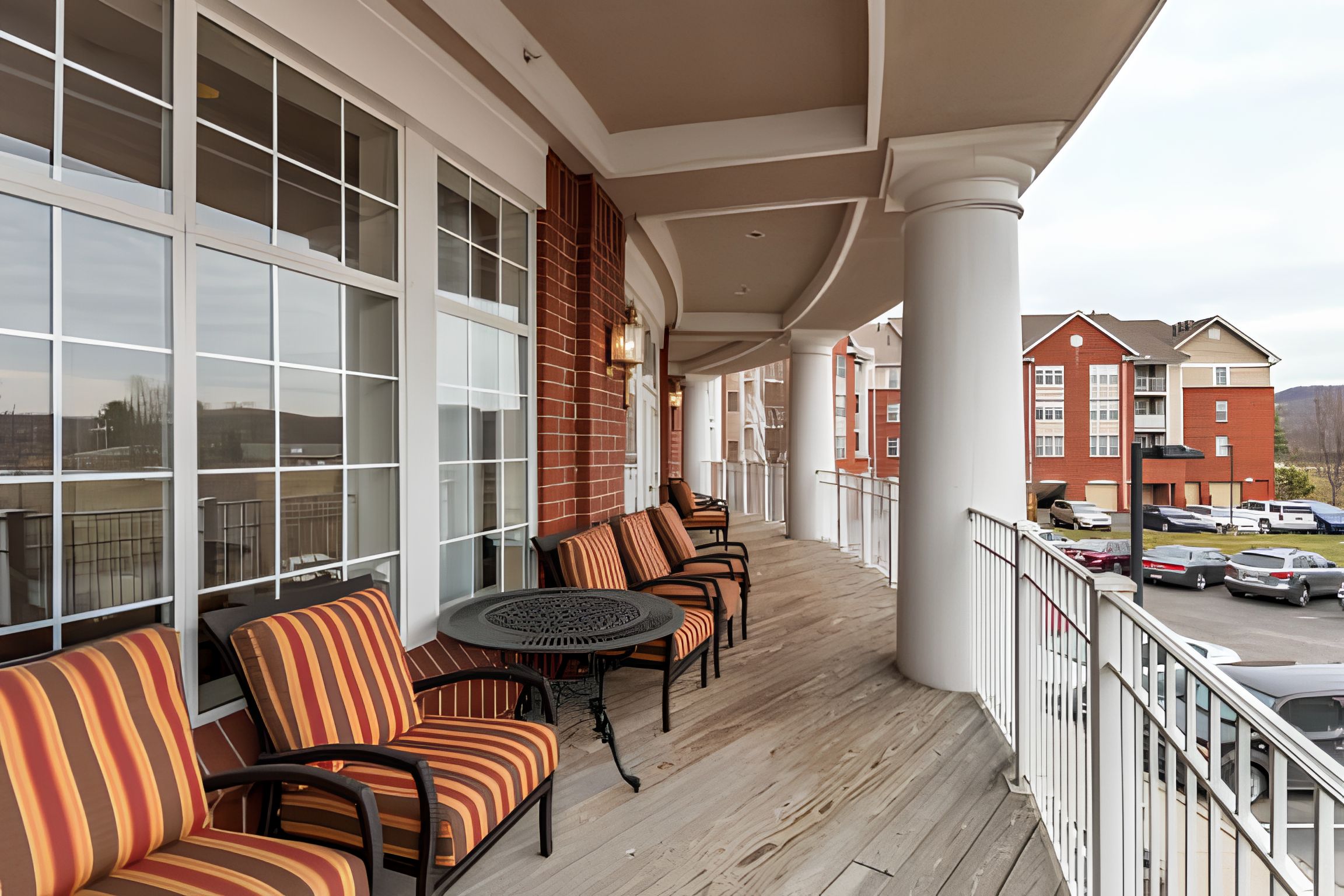 Elison Independent & Assisted Living of Maplewood 4