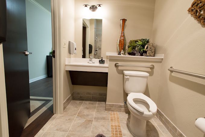 Mira Vista Court 4