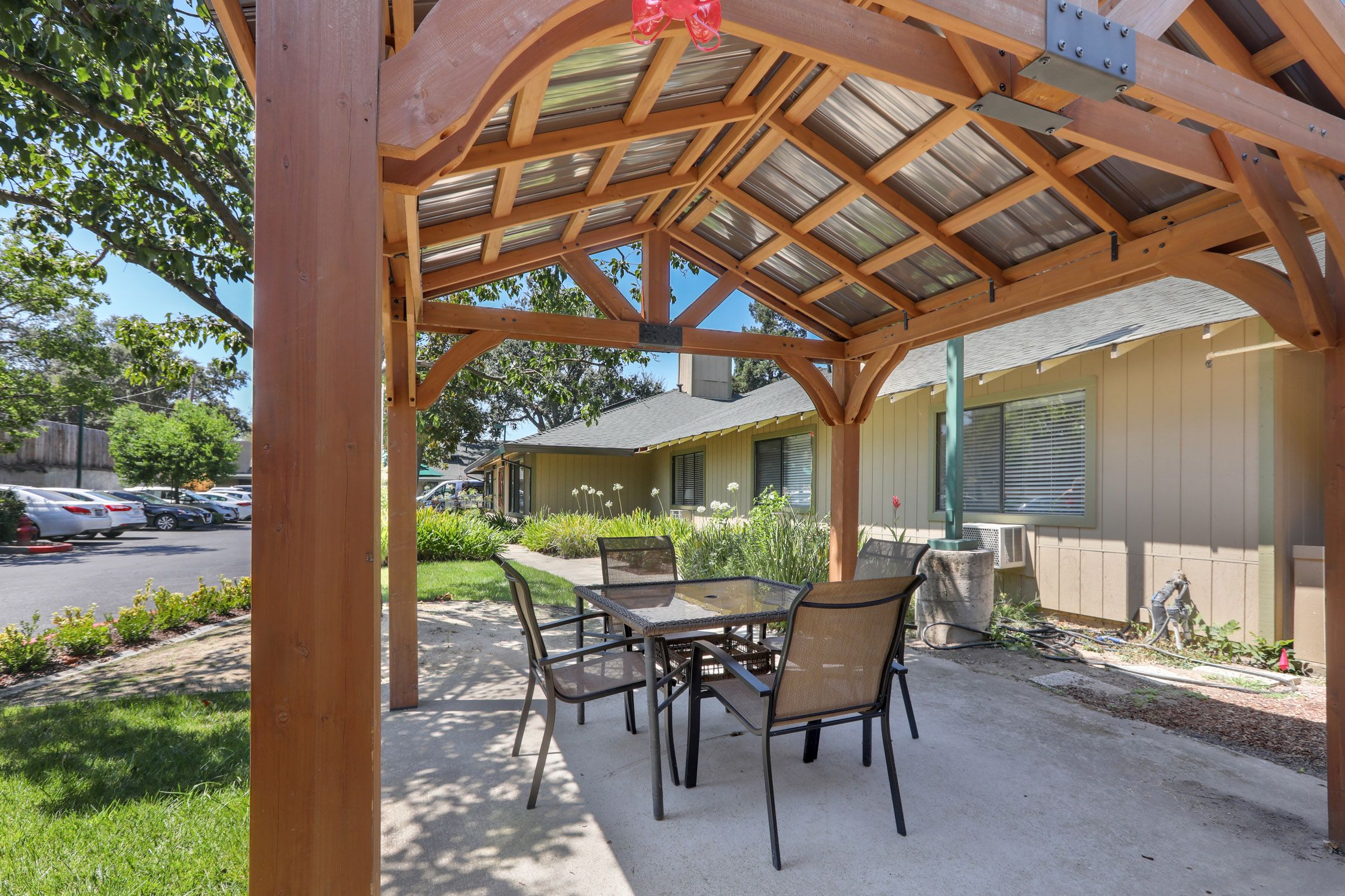 Almond Grove Assisted Living 4