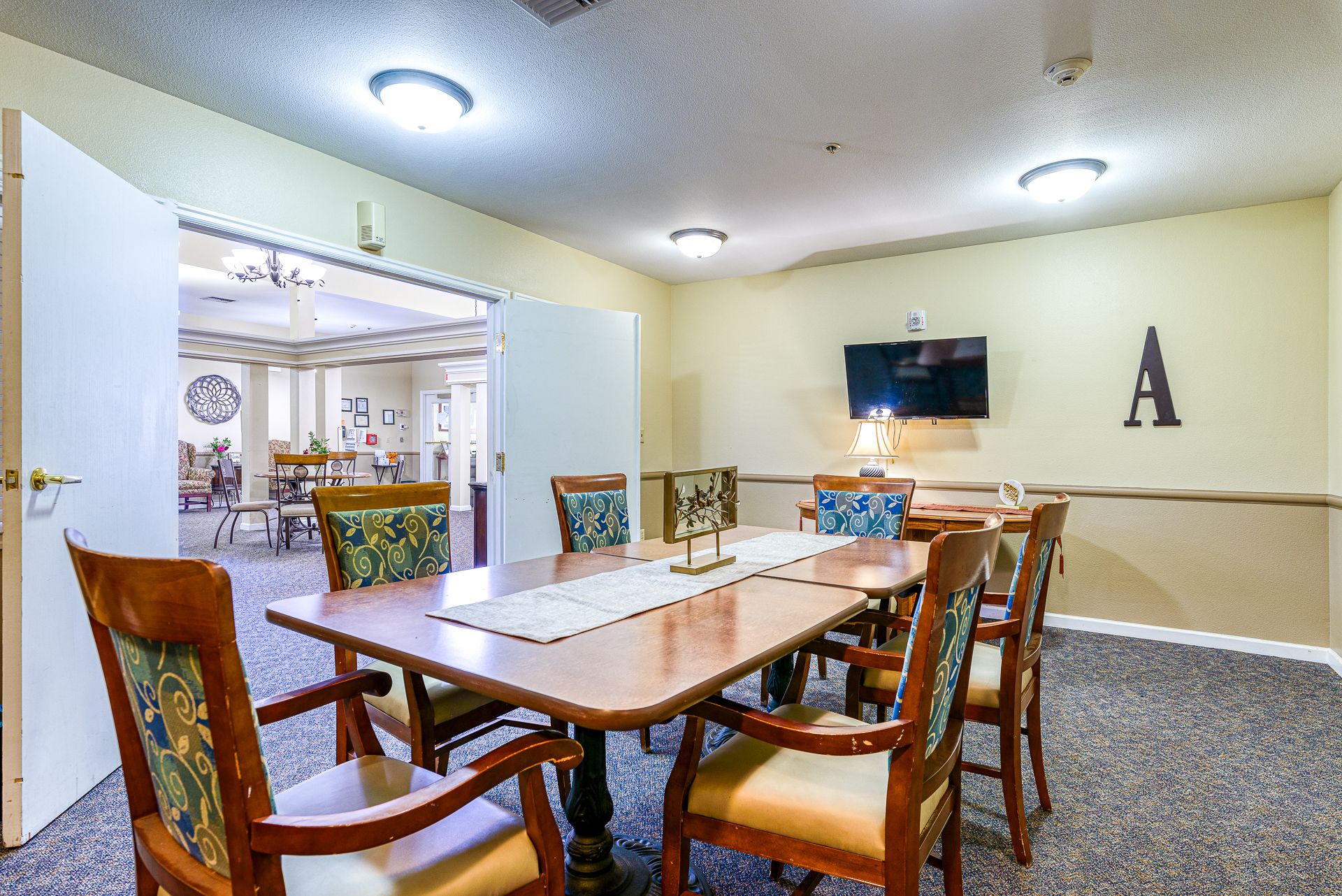 Awbrey Place Assisted Living and Memory Care 4