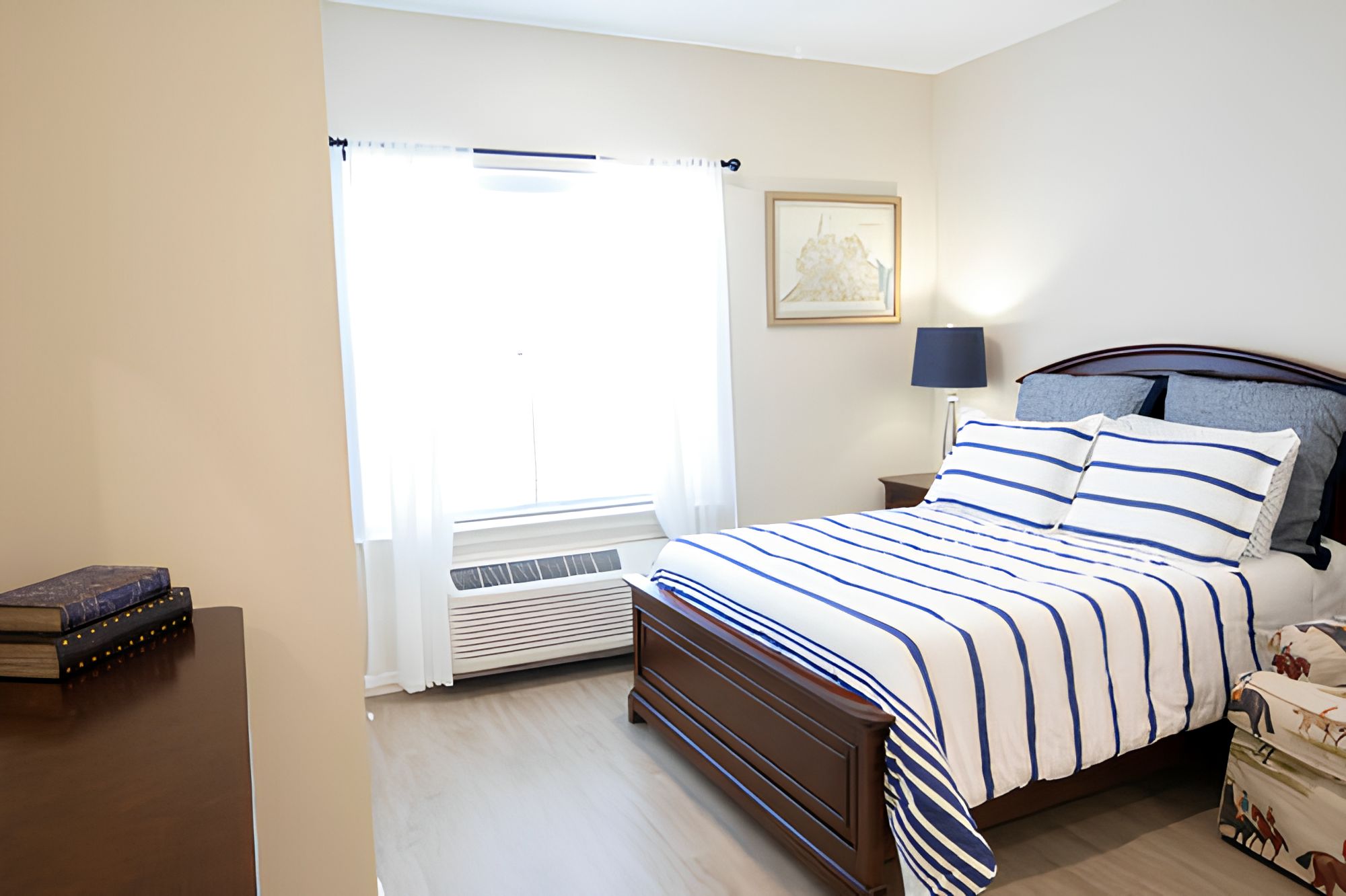 Woodland Hills Independent Living, Assisted Living and Memory Care Community 1