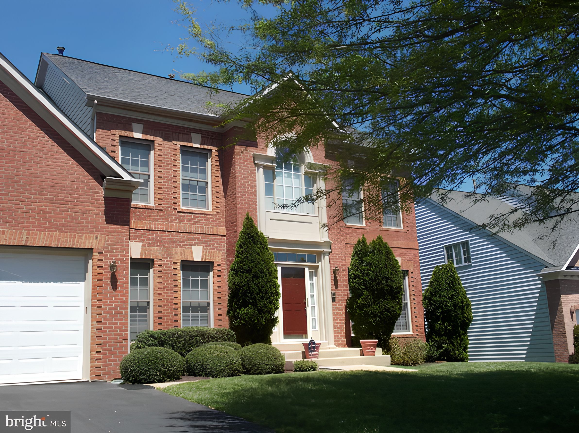 Royal Residential Services - 10820 4