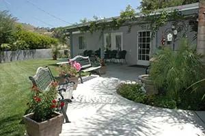 Twin Oaks Garden 4