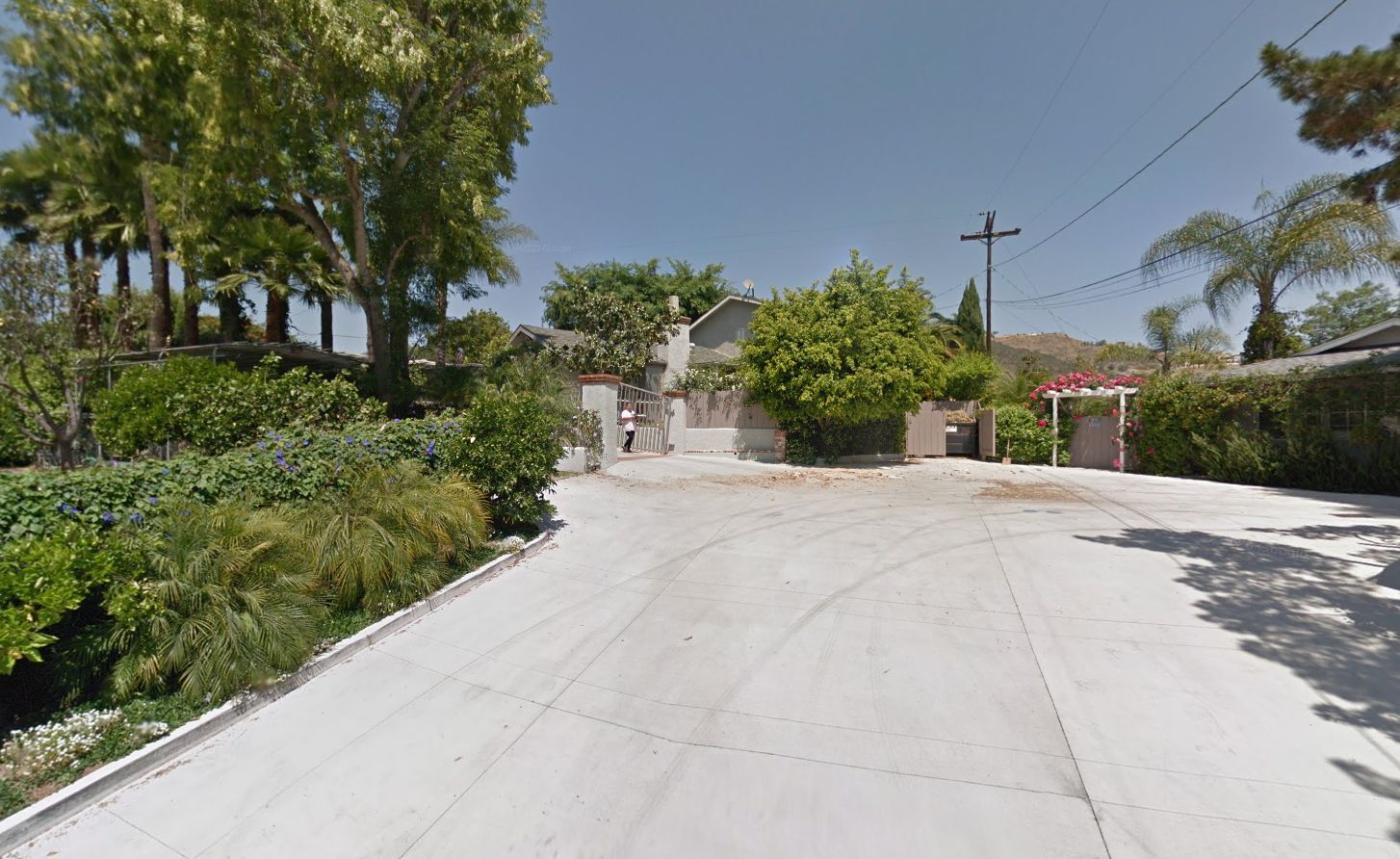 Twin Oaks Garden 1