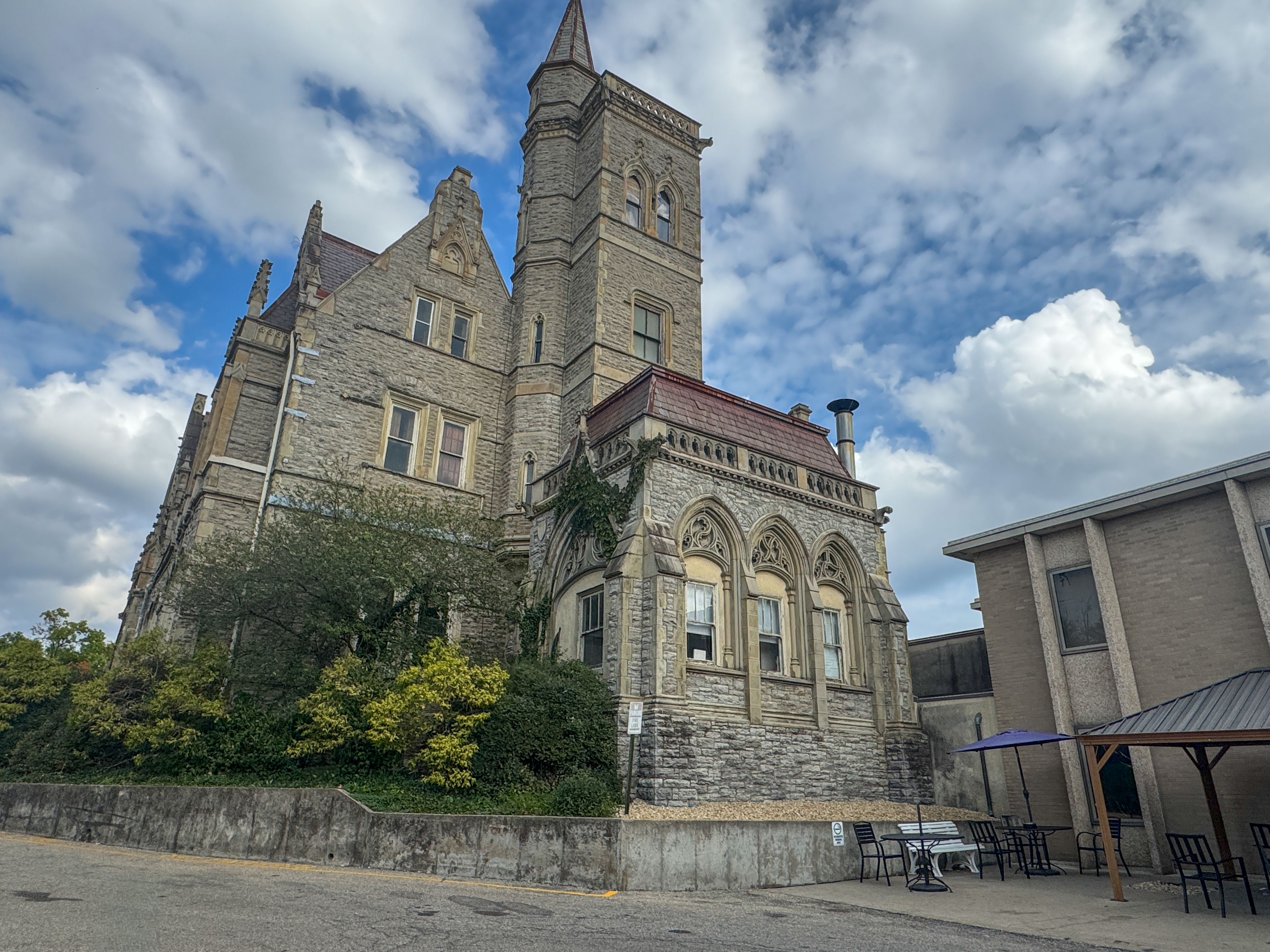 Scarlet Oaks Care Center 4