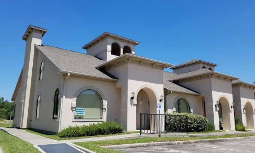 Manor Care Health Services Willowbrook 1