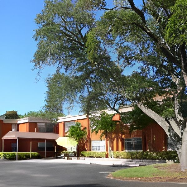 Oak Manor Largo 4