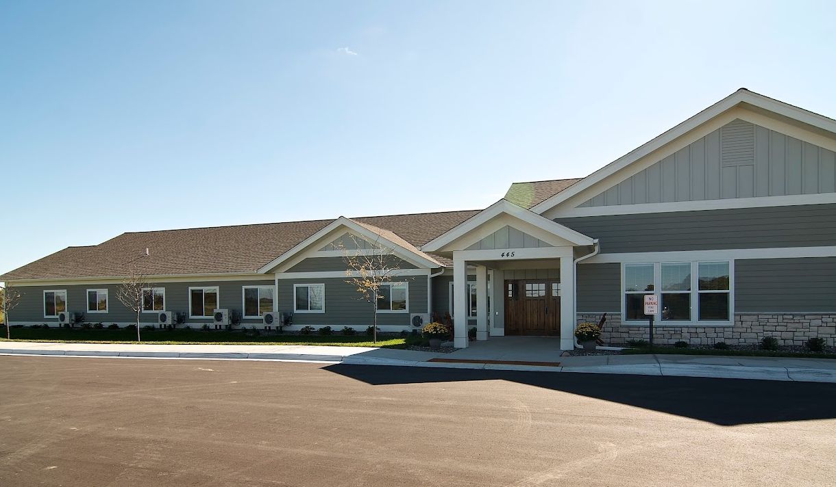 The Lodge Of Howard Lake 1