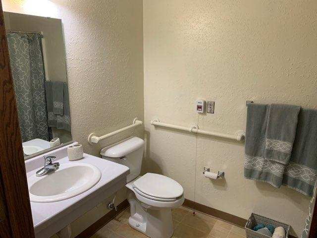 Our House Senior Living - Cambridge Assisted Care 4