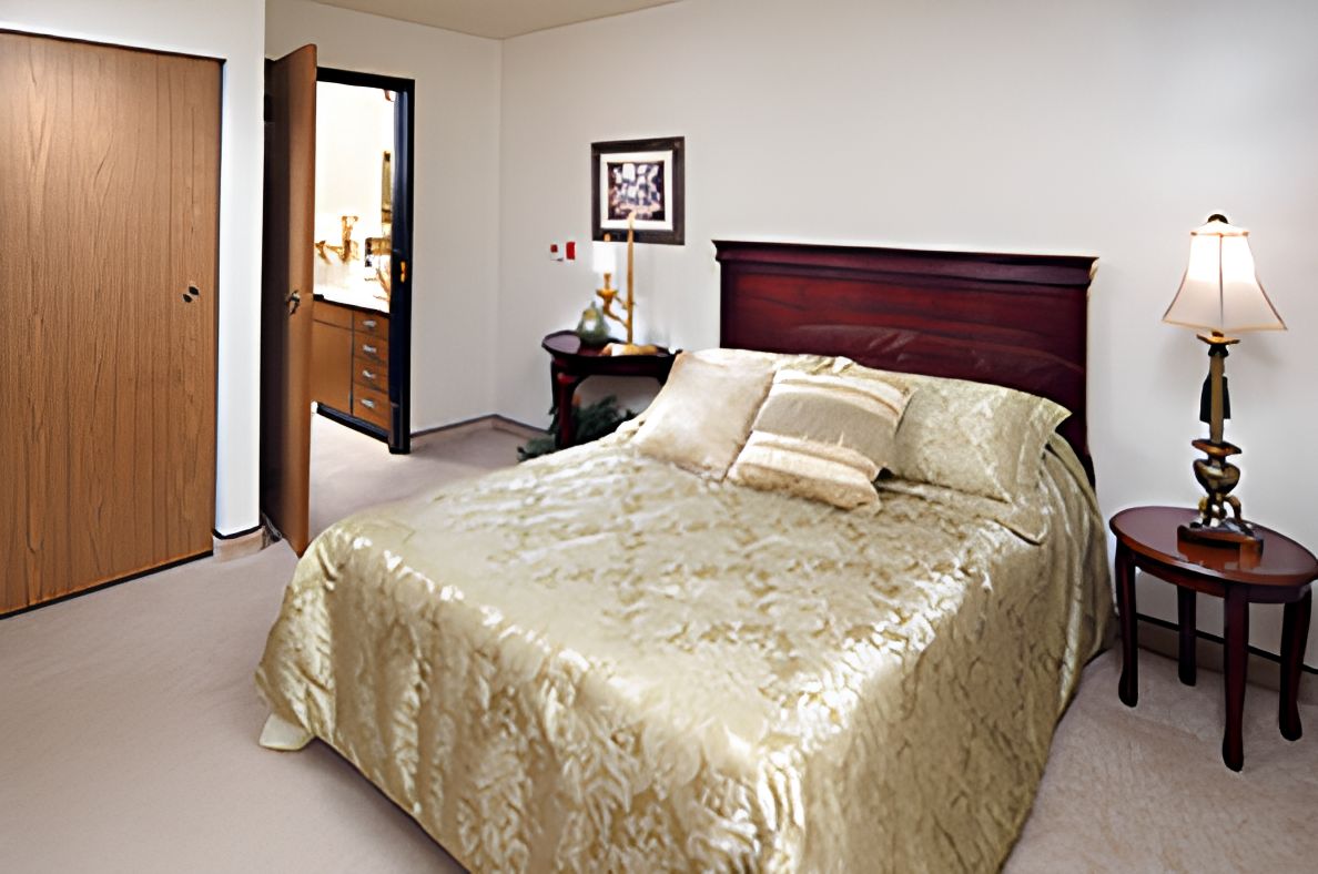 Sycamore Glen Retirement Community 2