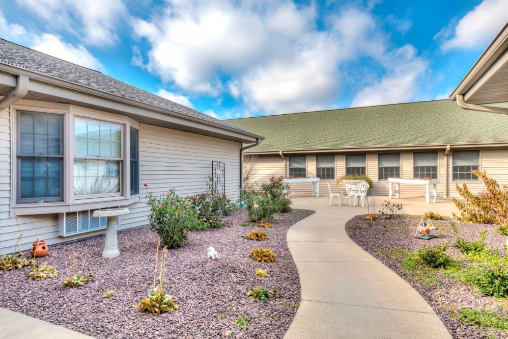Emerald Glen of Olney 4