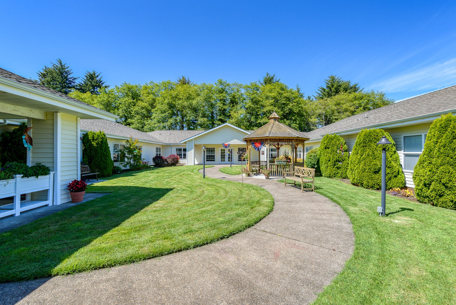 South Beach Manor 4