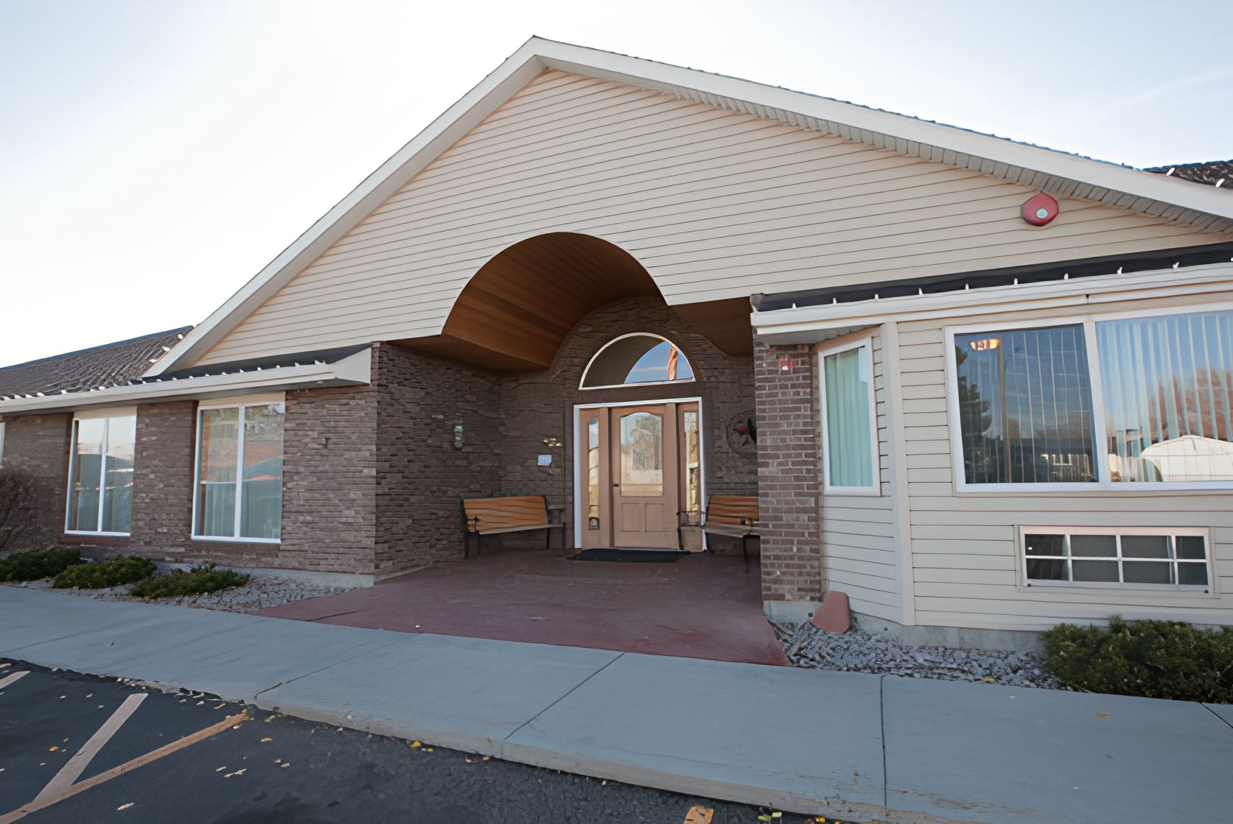 Caring Hearts Assisted Living* 4