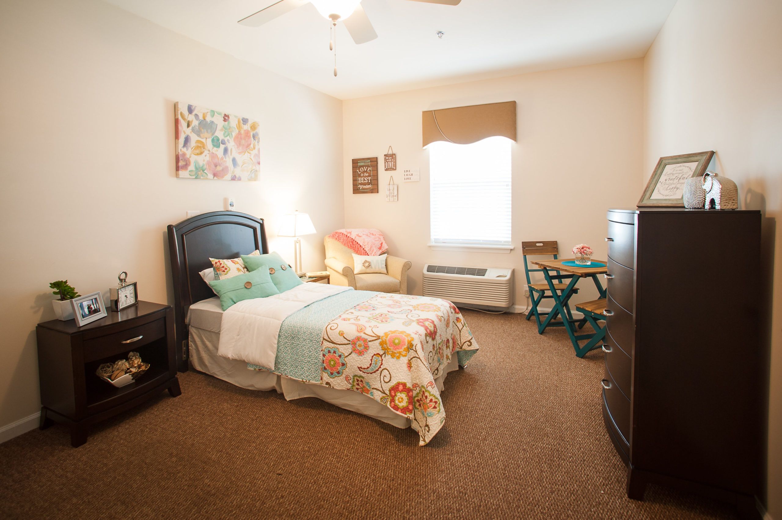 Commonwealth Senior Living at Georgian Manor 3