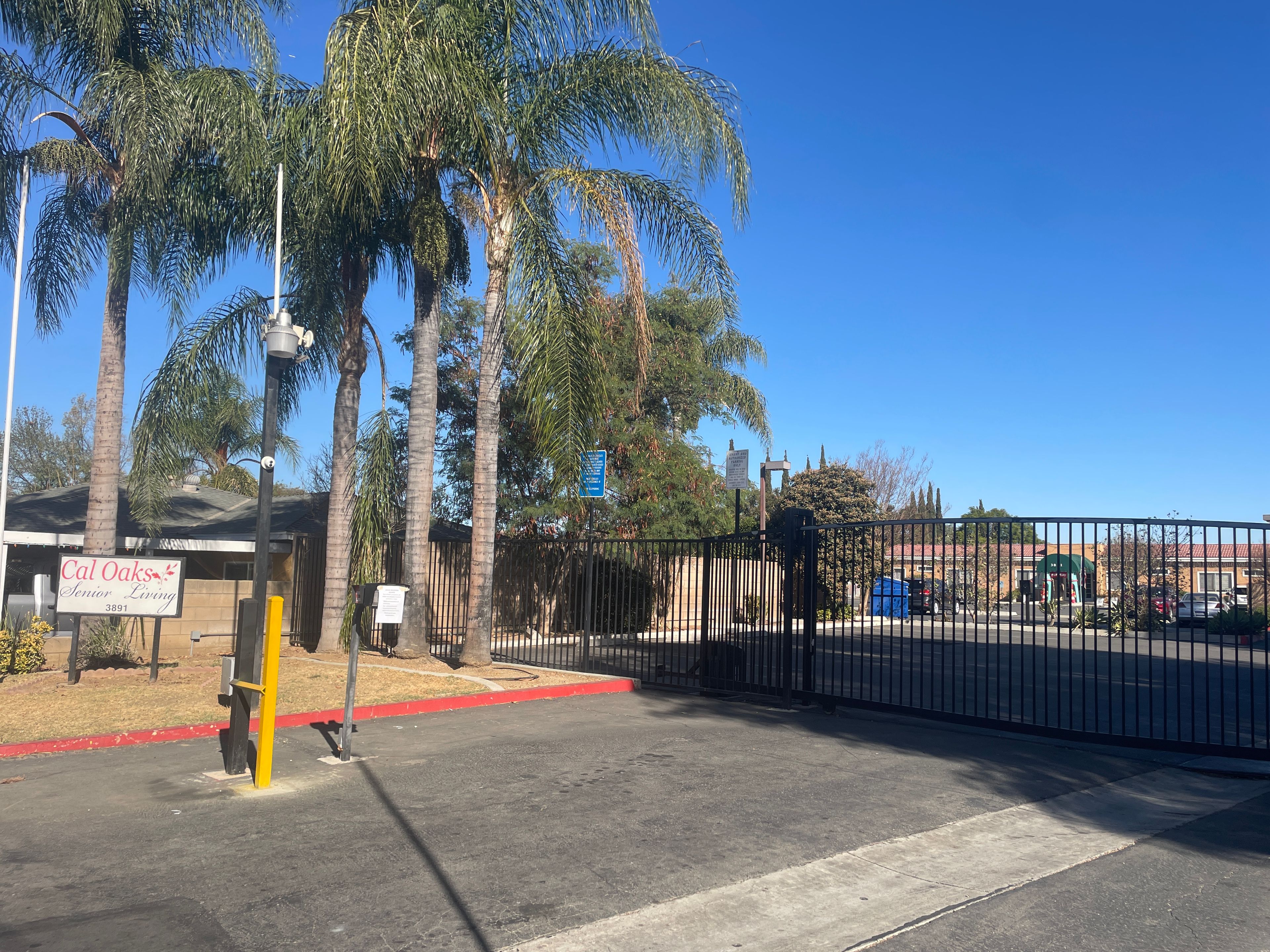 CalOaks Senior Living 1