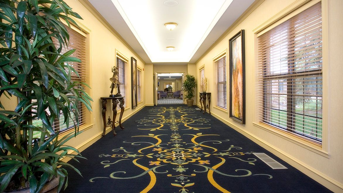 Oakmont Manor 4