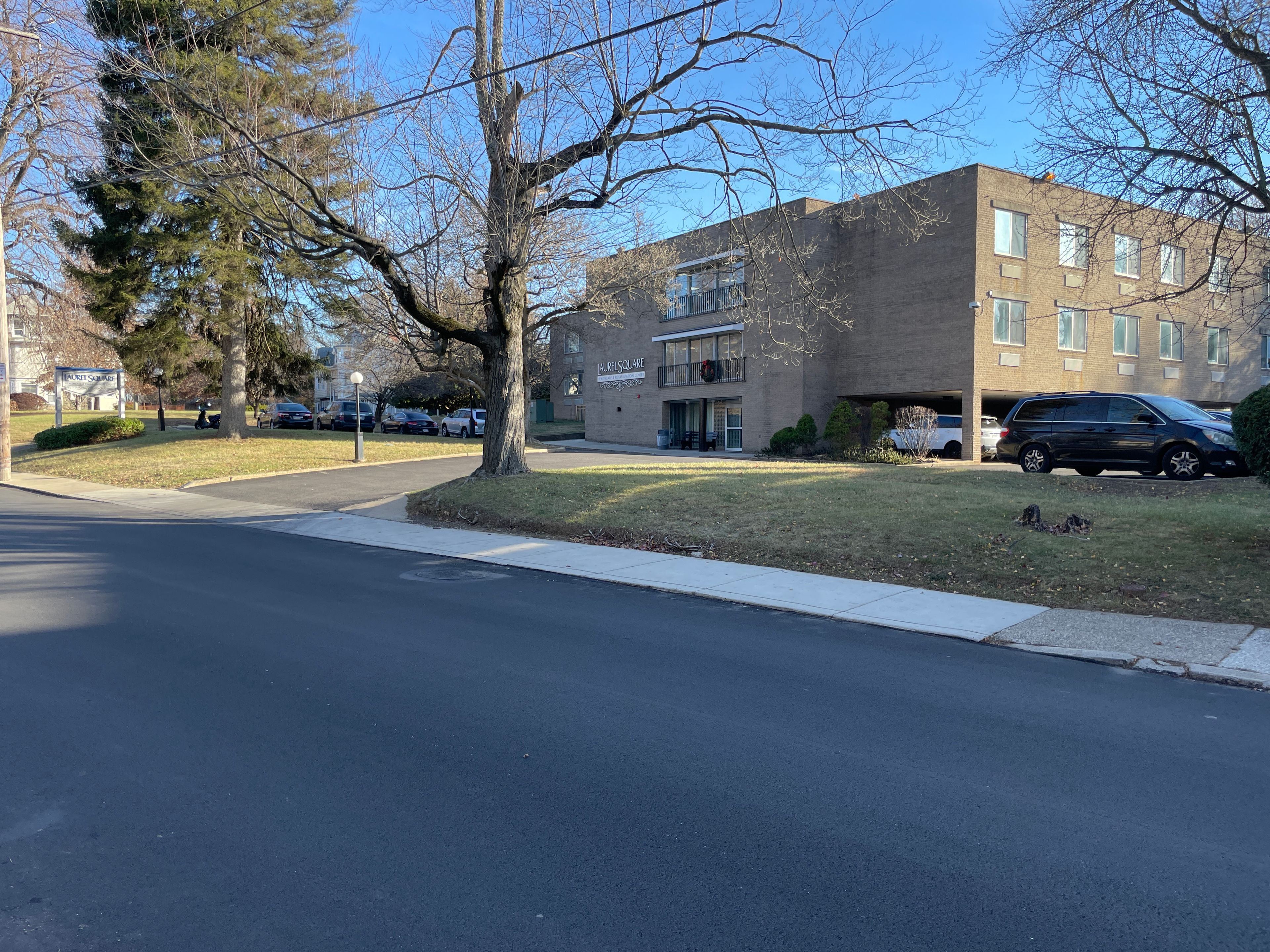 Laurel Square Healthcare and Rehabilitation Center 2