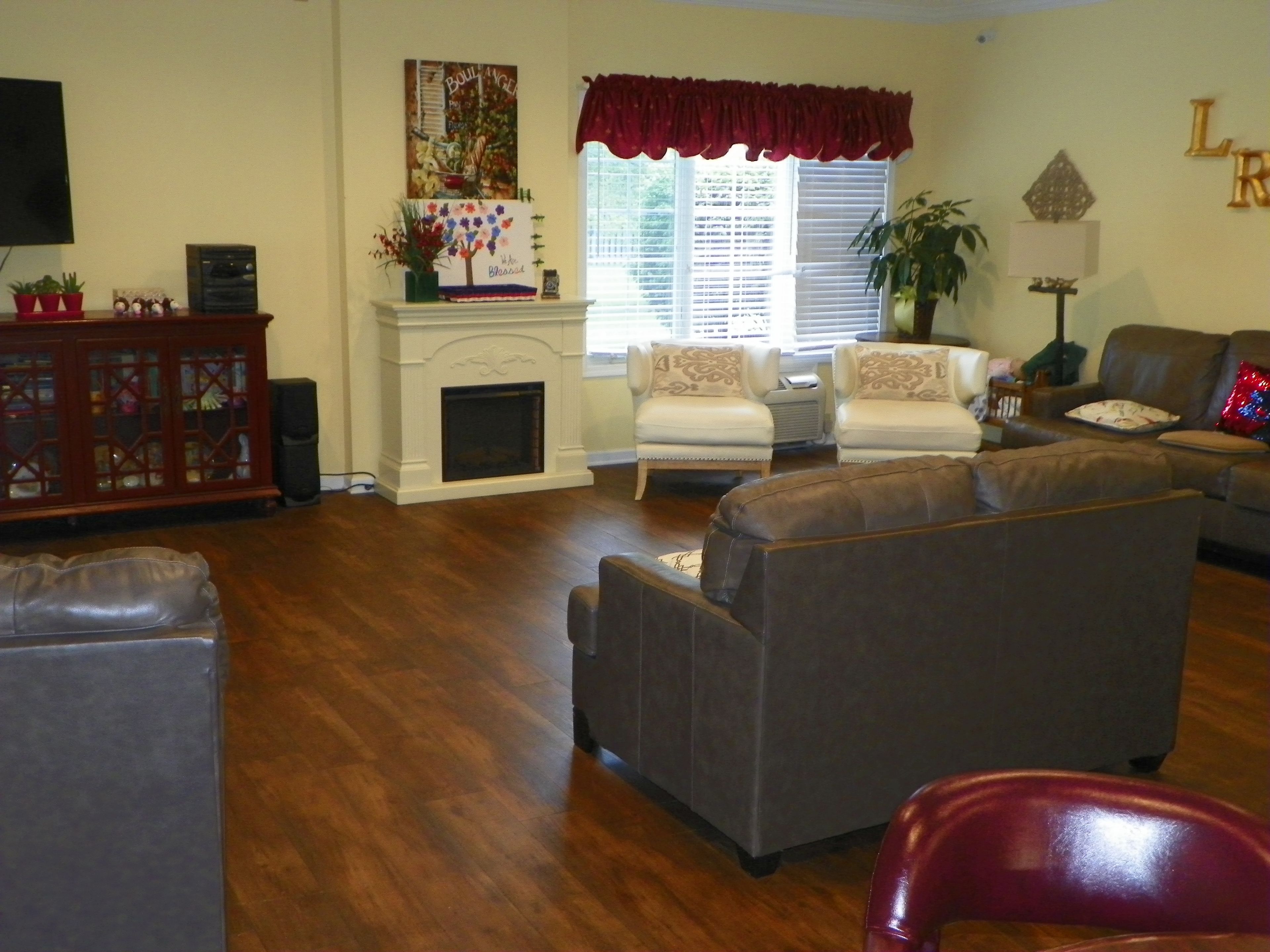 Liberty Ridge Senior Living Community 4