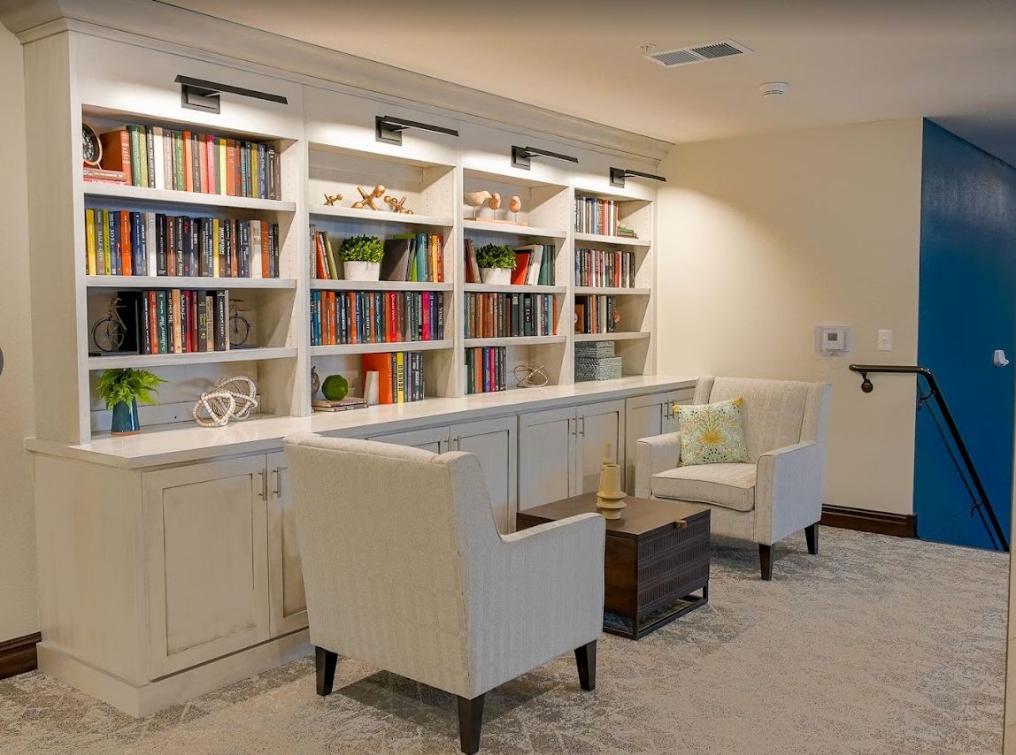 Round Lake Senior Living  3