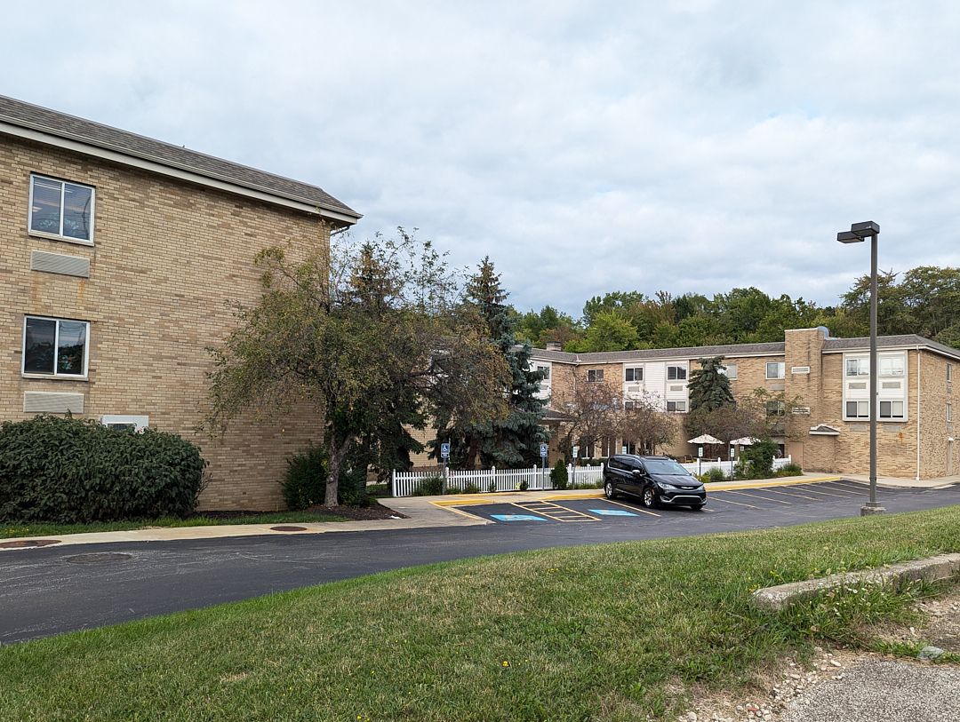 Legacy Place Parma 4