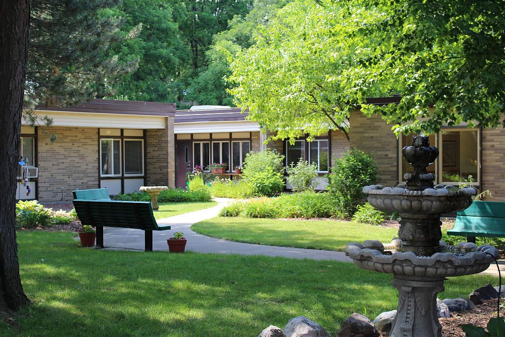 Pilgrim Manor 4