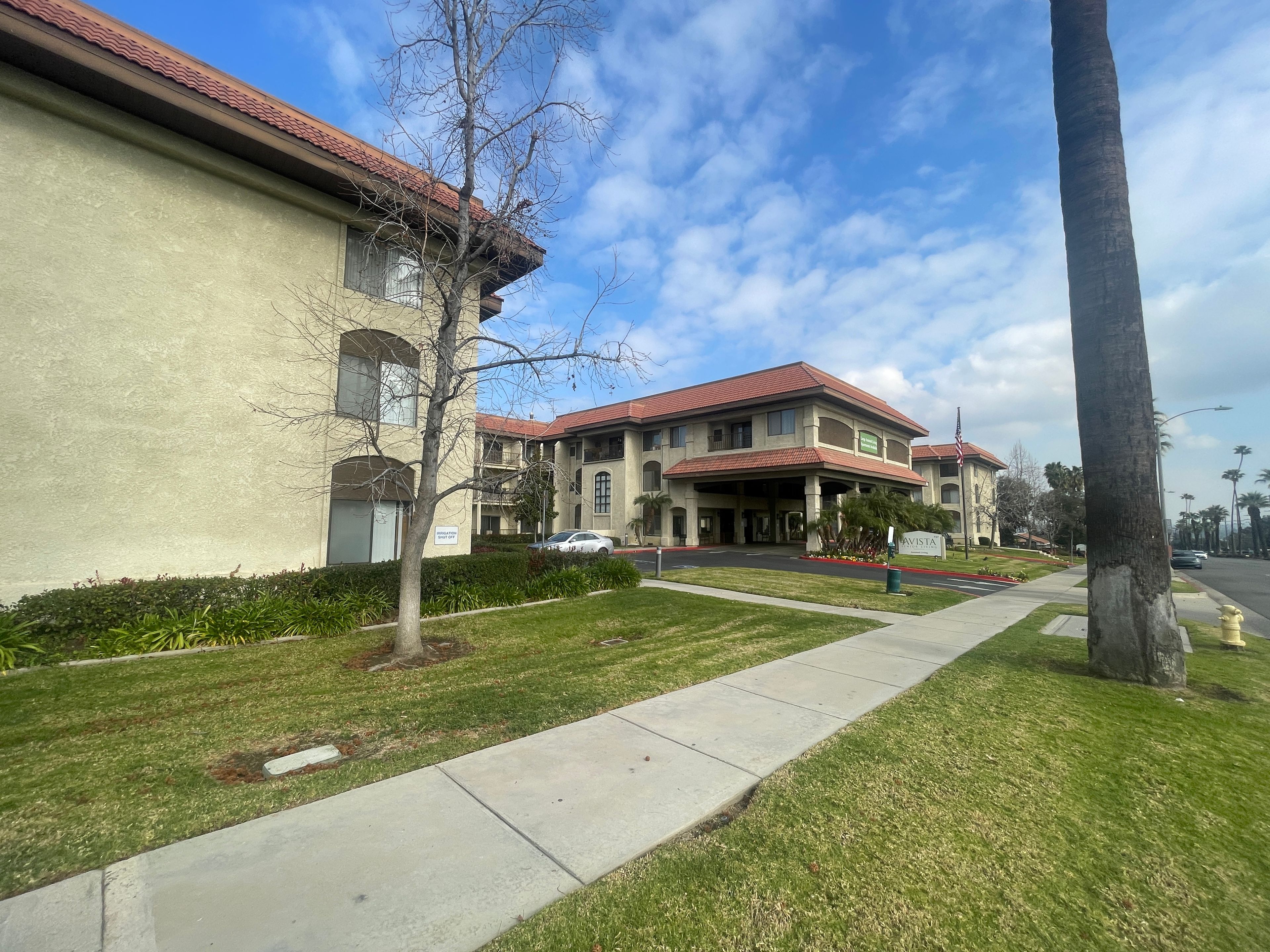 Vista Corona Senior Living 1