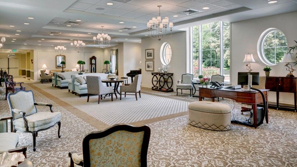Belmont Village Senior Living Turtle Creek 3