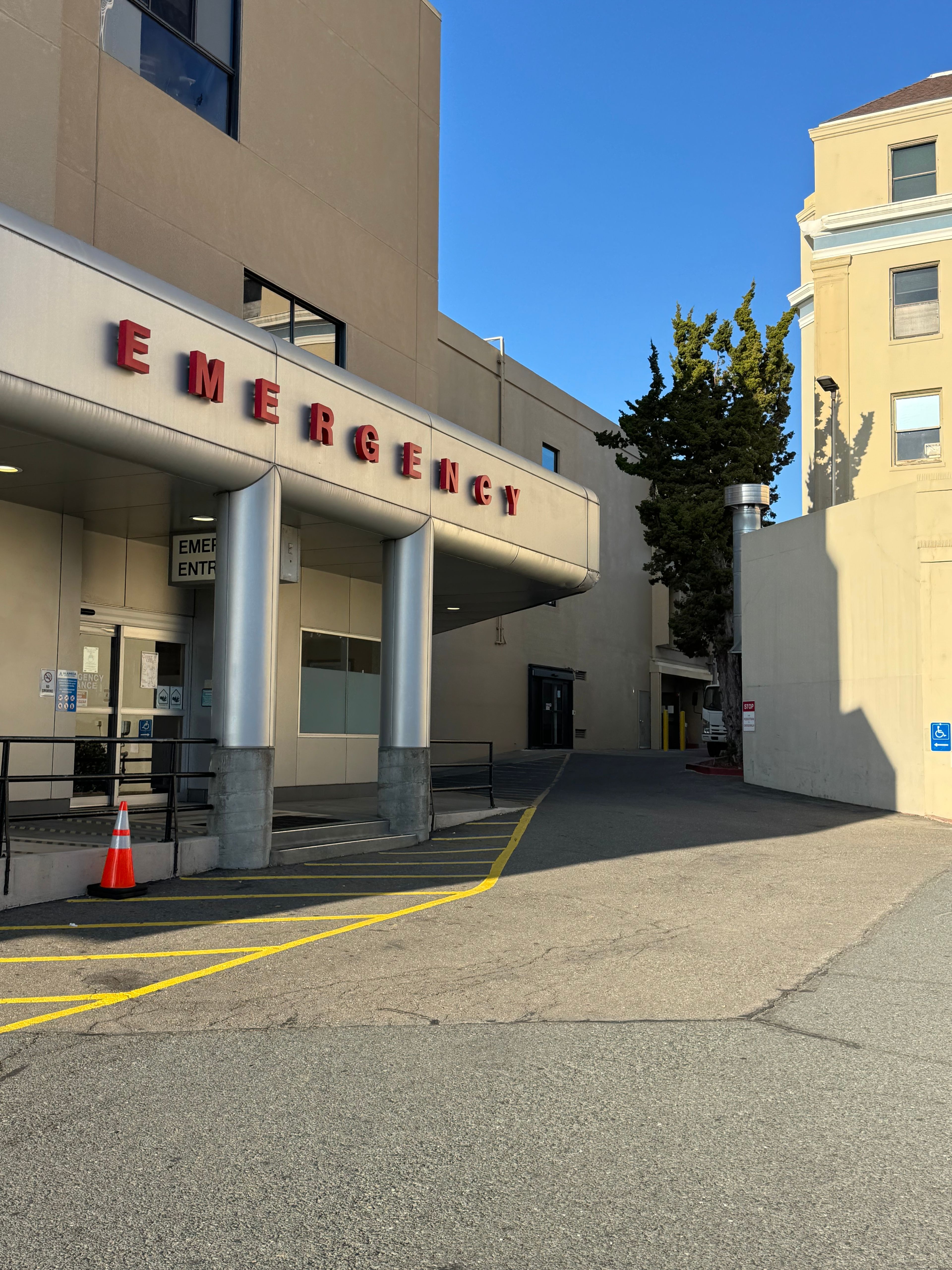 Alameda Hospital 3