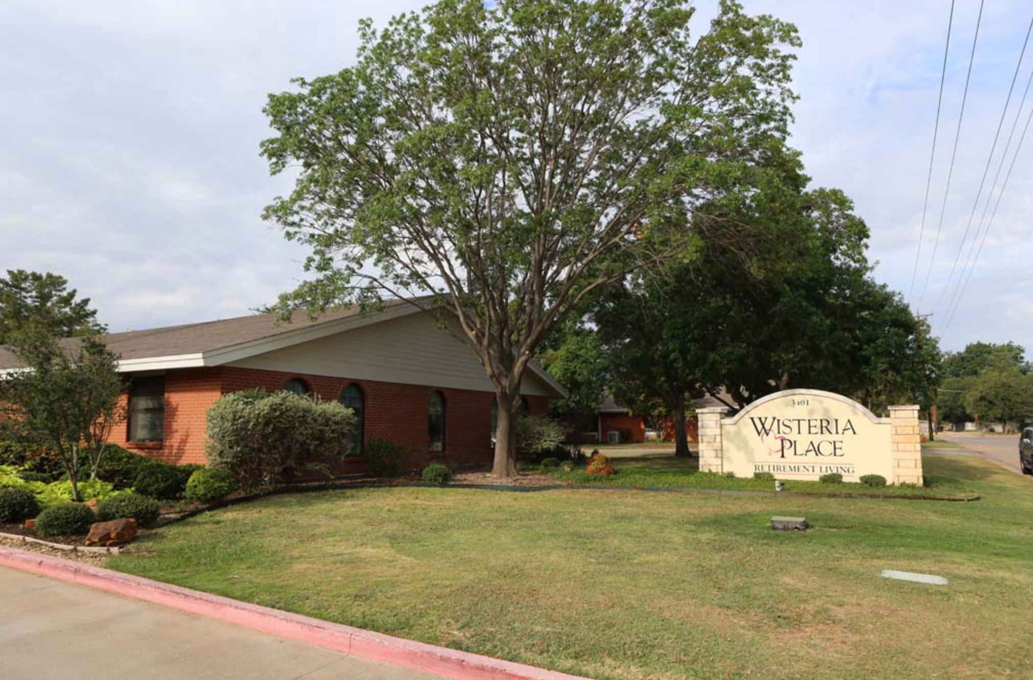 Wisteria Place 3